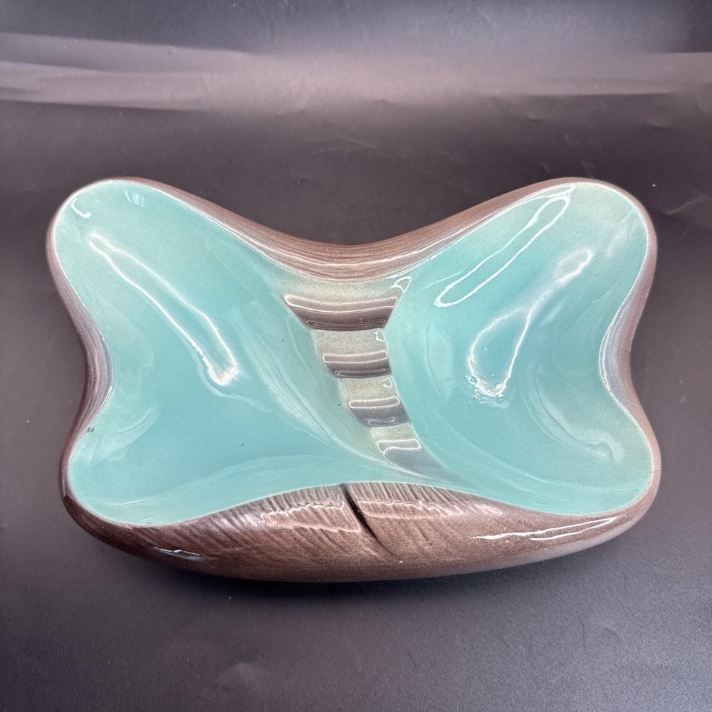 Vintage MCM Cigar Cigarette Ashtray Butterfly Shape Biomorphic Marked USA